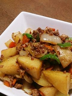 “給食の”じゃがいものカレー炒め-レシピのメイン写真