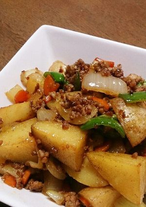 “給食の”じゃがいものカレー炒め-レシピのメイン写真