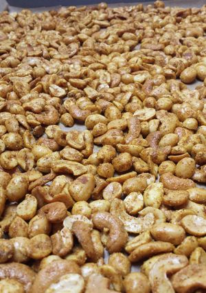 カレー味のナッツでおやつ・おつまみ-レシピのメイン写真