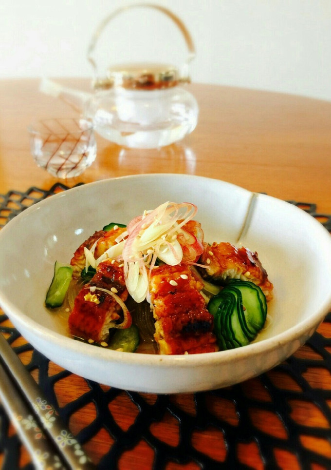夏にぴったり☆うなぎとくずきりの酢の物-レシピのメイン写真