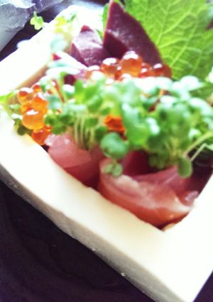豆腐の器ｲﾝお刺身-レシピのメイン写真