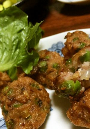 グリンピースと玉ねぎのイカのすり身揚げ-レシピのメイン写真