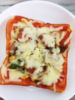 我が家のピザトースト-レシピのメイン写真
