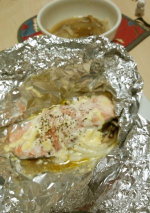 サーモンのホイル焼き＆コンソメスープ-レシピのメイン写真