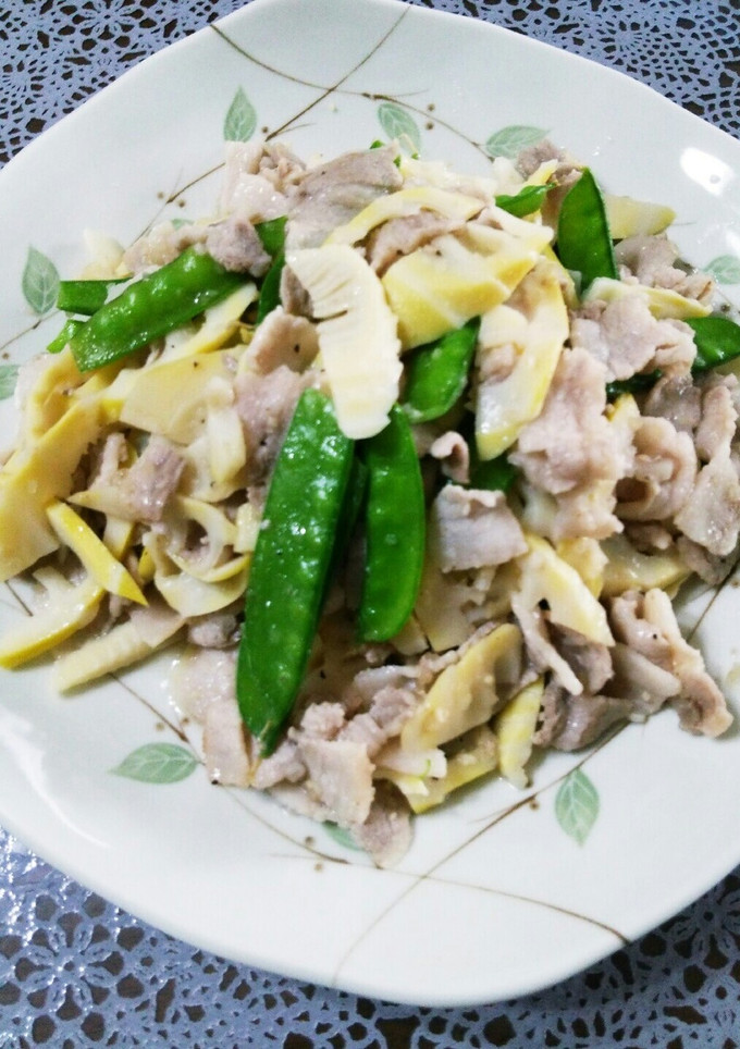 はちく筍・キヌサヤの簡単豚バラ肉塩炒め♪-レシピのメイン写真