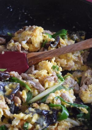 ストウブで作る豚ときくらげの中華風炒り卵-レシピのメイン写真