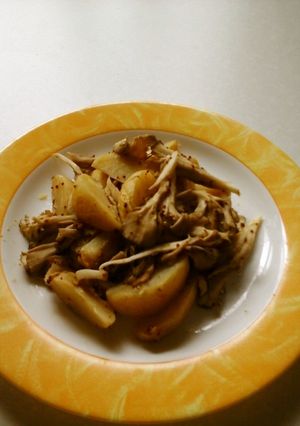 焼き舞茸とじゃがいものホットサラダ-レシピのメイン写真
