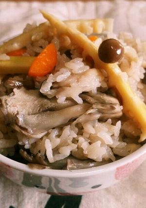 簡単！はちくとキノコの炊き込みご飯-レシピのメイン写真