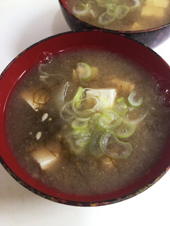 もずくと豆腐の味噌汁-レシピのメイン写真