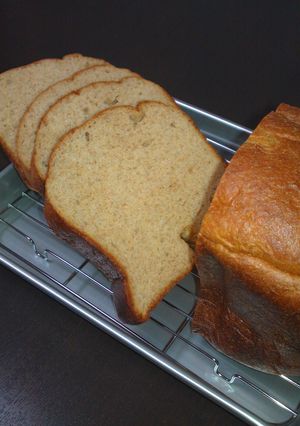 HBで作るマルコメ大豆粉の低糖質パン(改-レシピのメイン写真