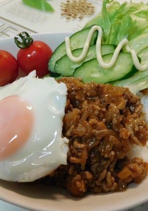 そぼろde簡単　ロコモコ丼♪　　-レシピのメイン写真