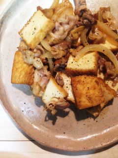 簡単♪豚バラと厚揚げのバター醤油炒め-レシピのメイン写真