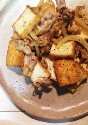 簡単♪豚バラと厚揚げのバター醤油炒め-レシピのメイン写真