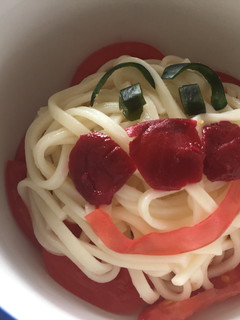 梅干でアンパンマン 冷やしうどん-レシピのメイン写真