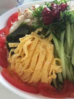 冷やし中華の 簡単綺麗な盛り付け方-レシピのメイン写真
