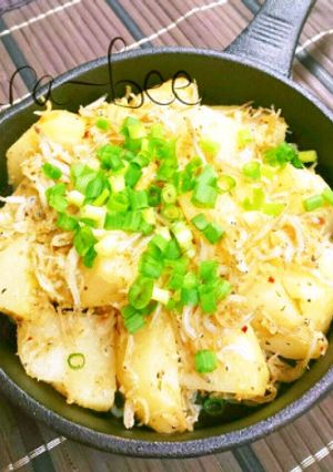 じゃがいもとしらすのガーリック醤油炒め-レシピのメイン写真