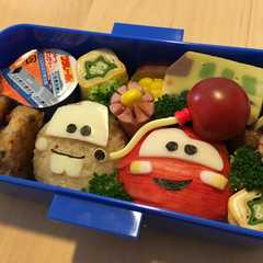 รูปของ カーズ弁当♡キャラ弁