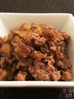 かさまし★鳥挽肉&糸こん&玉ねぎのそぼろ-レシピのメイン写真