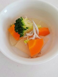 野菜としらすの煮物☆離乳食完了期-レシピのメイン写真