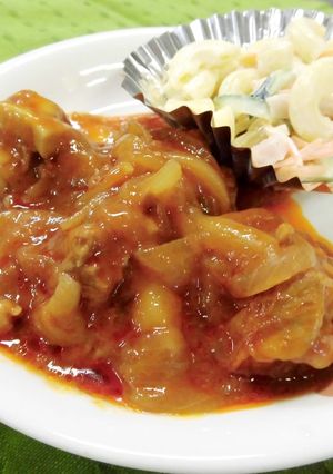 とり肉のオニオントマト煮(保育園給食)-レシピのメイン写真