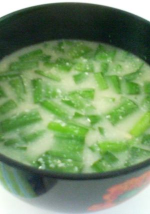 朝食のお供に☆にらの粕汁-レシピのメイン写真