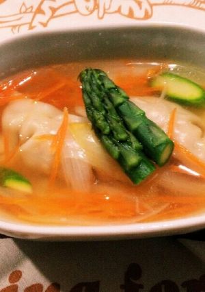 餃子の王将の「生餃子」 を使ったスープ-レシピのメイン写真