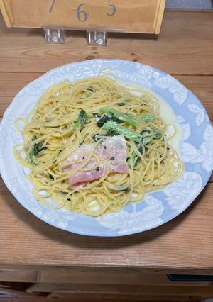 簡単時短ベーコン小松菜カルボナーラパスタ-レシピのメイン写真