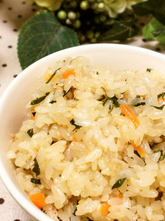 ぱぱっと!ツナと大葉の炊き込みご飯-レシピのメイン写真