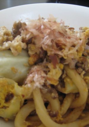 ひき肉とキャベツで！焼きうどんバター醤油-レシピのメイン写真