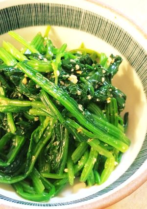 簡単お店の味！ほうれん草の胡麻和え-レシピのメイン写真