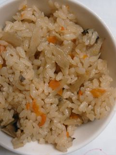 ゴボウの炊き込みご飯-レシピのメイン写真
