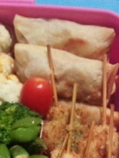 お弁当にも♪えび入すり身で春巻き-レシピのメイン写真