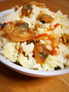 冷凍むき身で簡単に☆あさりの混ぜご飯-レシピのメイン写真