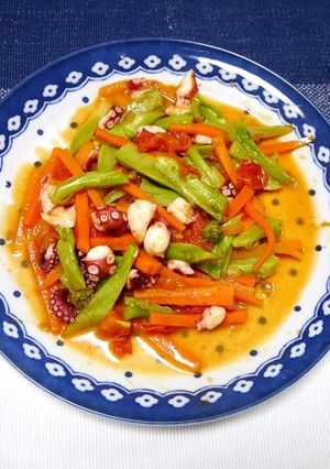節約！タコとブロッコリーの茎の梅味噌炒め-レシピのメイン写真