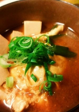 丸ごとどーんとにら玉味噌汁-レシピのメイン写真