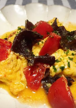 ピエトロドレッシングで簡単トマトの炒め物-レシピのメイン写真