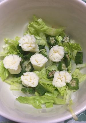 シロツメクサ畑のサラダ-レシピのメイン写真