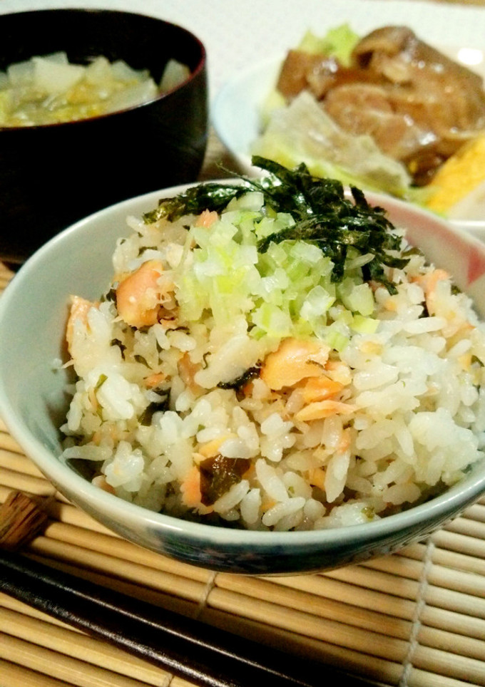 鮭とわかめの炊き込み御飯-レシピのメイン写真