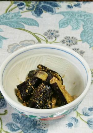 簡単！レンジで作る、茄子の胡麻酢醤油あえ-レシピのメイン写真