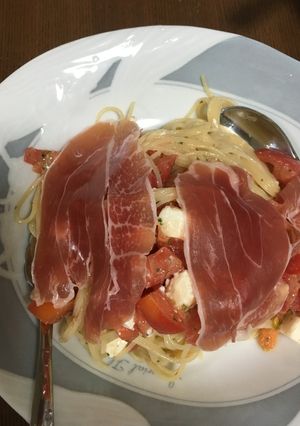 クリームチーズとトマトの冷製パスタ-レシピのメイン写真