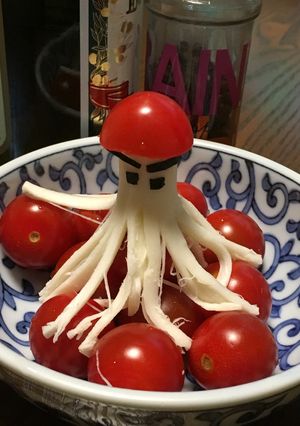 モッツァレラ星人のカプレーゼ?!-レシピのメイン写真
