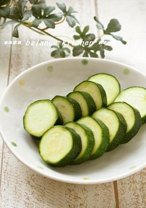 ズッキーニのぬか漬け-レシピのメイン写真