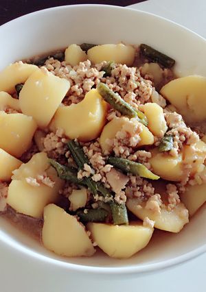 総菜屋さん風ヘルシーじゃがいものそぼろ煮-レシピのメイン写真