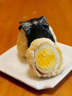 煮卵おにぎり-レシピのメイン写真