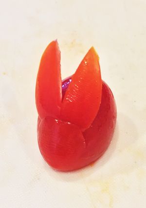 かわいい！ミニトマトで作るウサギちゃん-レシピのメイン写真