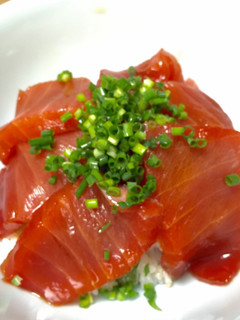 手こね寿司風!マグロの漬け丼-レシピのメイン写真