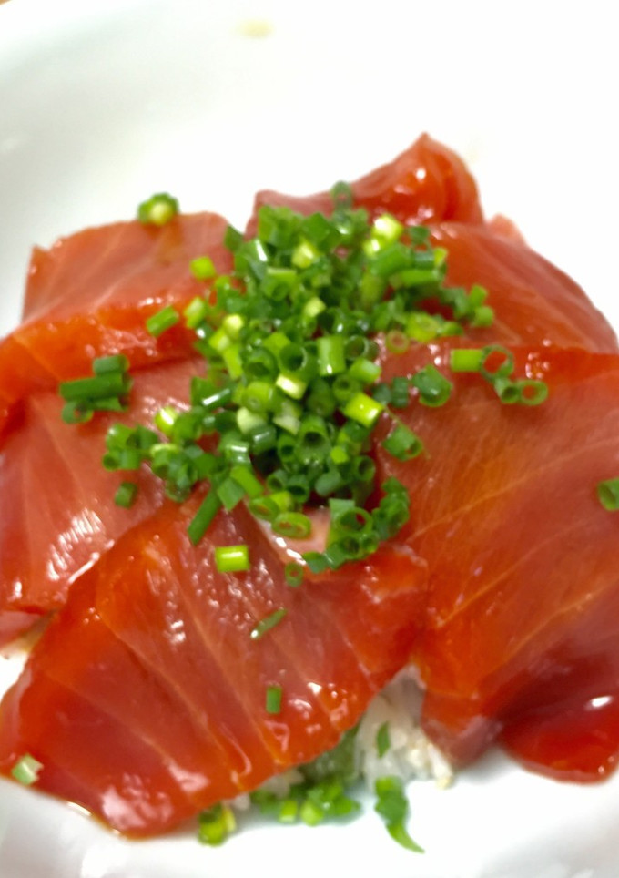 手こね寿司風！マグロの漬け丼-レシピのメイン写真