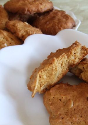 キャラメルとアーモンドの厚焼きクッキー✽-レシピのメイン写真
