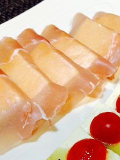 簡単2分!昔豆腐と生ハムのアペタイザー♪-レシピのメイン写真