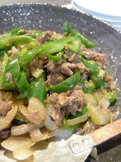ピーマンとこま切れ肉のニンニク味噌炒め-レシピのメイン写真